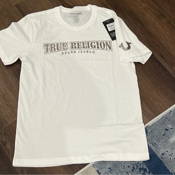 True Religion Men's Small Gold Metallic Foil Classic Logo Tee T-Shirt White - Picture 1 of 9
